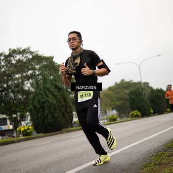 Runner Photo 8519311