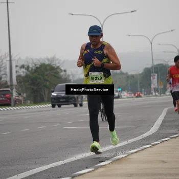 Runner Photo 8519315