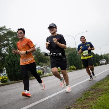 Runner Photo 8519326
