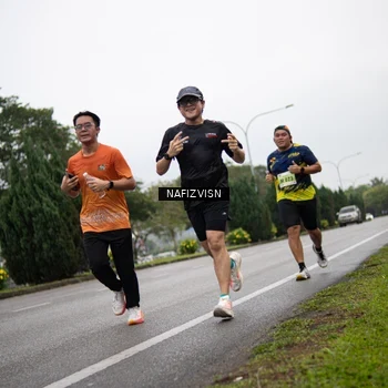 Runner Photo 8519339