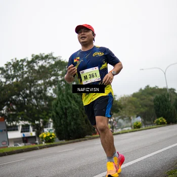Runner Photo 8519388