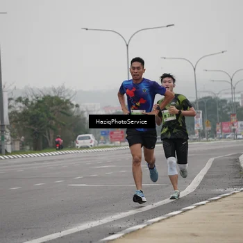 Runner Photo 8519411
