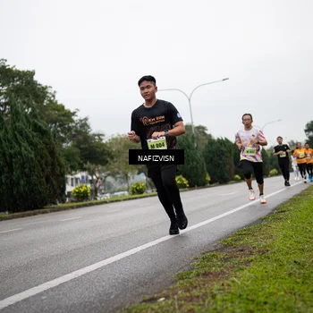 Runner Photo 8519432