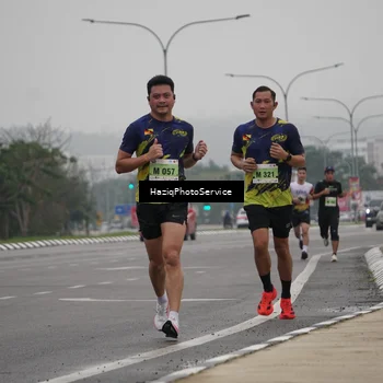 Runner Photo 8519459