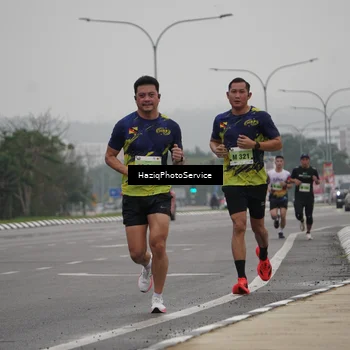Runner Photo 8519460