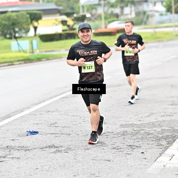 Runner Photo 8519499