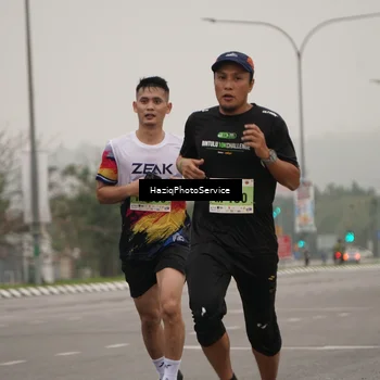 Runner Photo 8519605