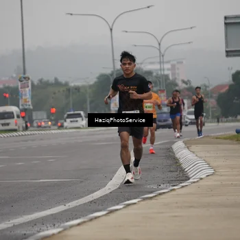 Runner Photo 8519645