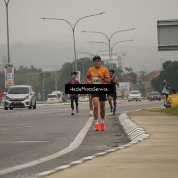 Runner Photo 8519668