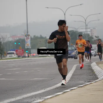 Runner Photo 8519671