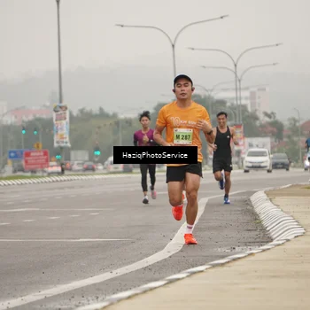 Runner Photo 8519673