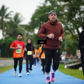 Runner Photo 8519699