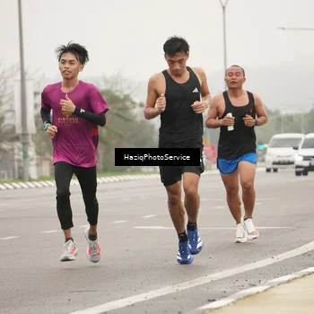 Runner Photo 8519749