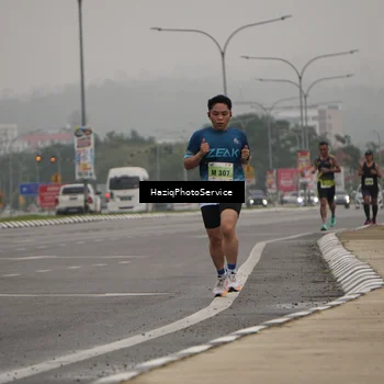 Runner Photo 8519779