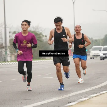 Runner Photo 8519846