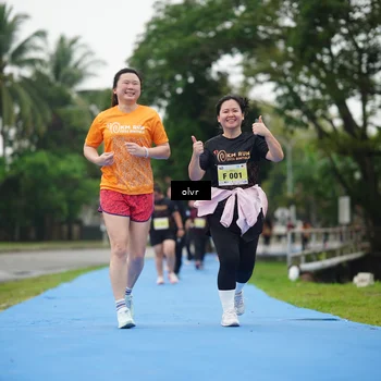 Runner Photo 8520003