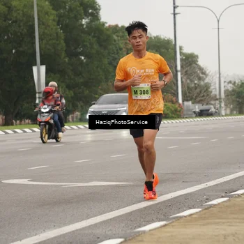 Runner Photo 8520078