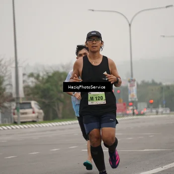 Runner Photo 8520087