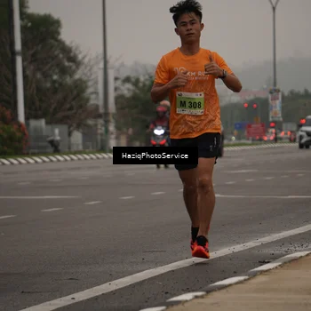Runner Photo 8520097