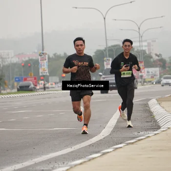 Runner Photo 8520099