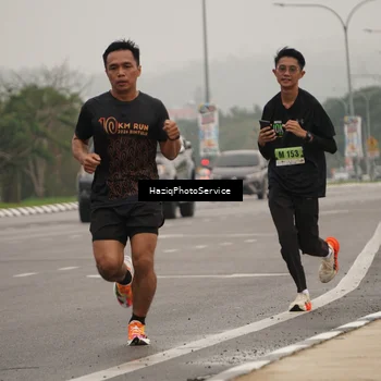 Runner Photo 8520118