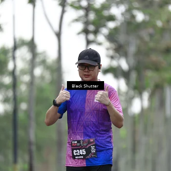 Runner Photo 8520200