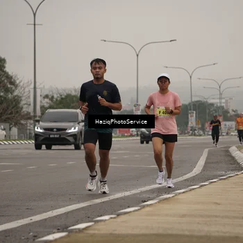 Runner Photo 8520246