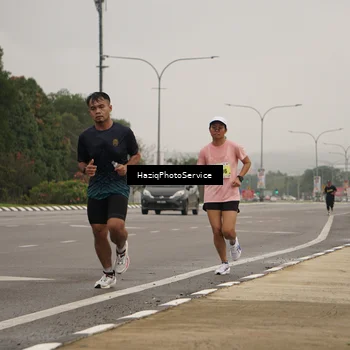 Runner Photo 8520262