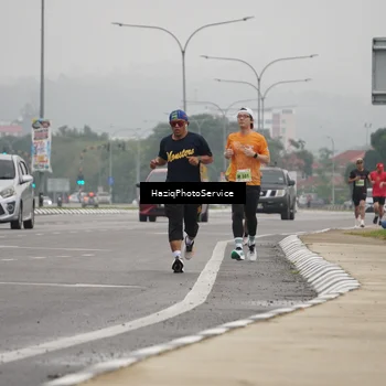 Runner Photo 8520290