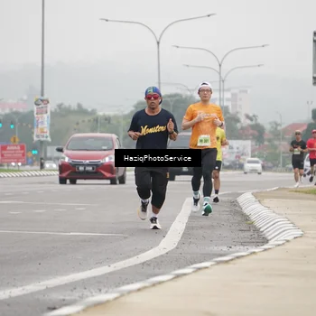 Runner Photo 8520335