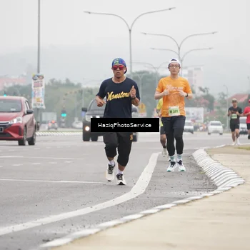 Runner Photo 8520351