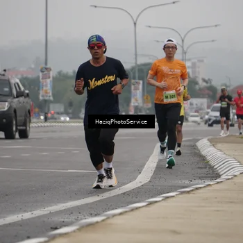 Runner Photo 8520389