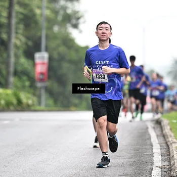 Runner Photo 8520447