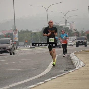 Runner Photo 8520636