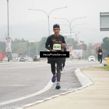 Runner Photo 8520785