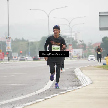 Runner Photo 8520798