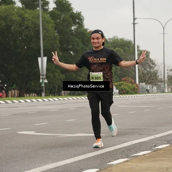 Runner Photo 8520899