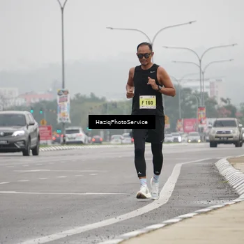 Runner Photo 8520972