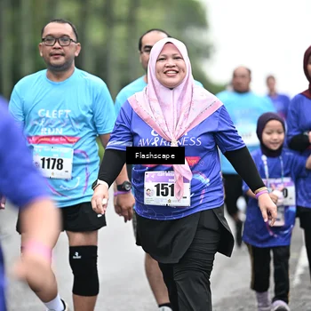 Runner Photo 8521024
