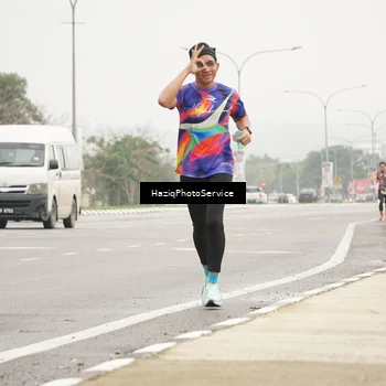 Runner Photo 8521080