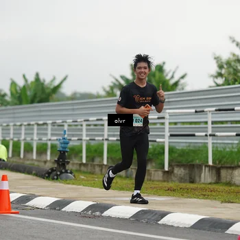 Runner Photo 8521201