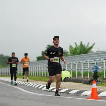 Runner Photo 8521309