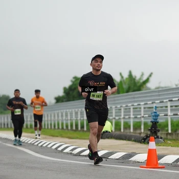 Runner Photo 8521311