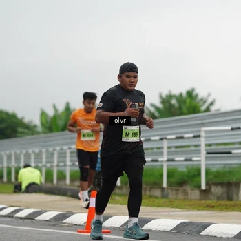 Runner Photo 8521323