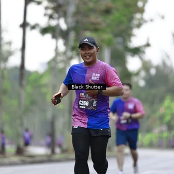 Runner Photo 8521346