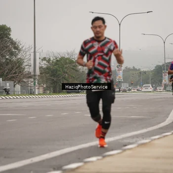 Runner Photo 8521386