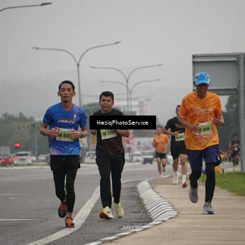 Runner Photo 8521704