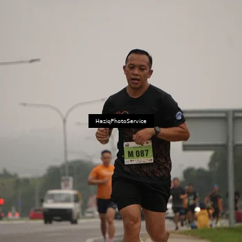 Runner Photo 8521856