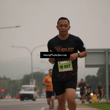 Runner Photo 8521899