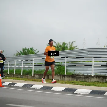 Runner Photo 8522004